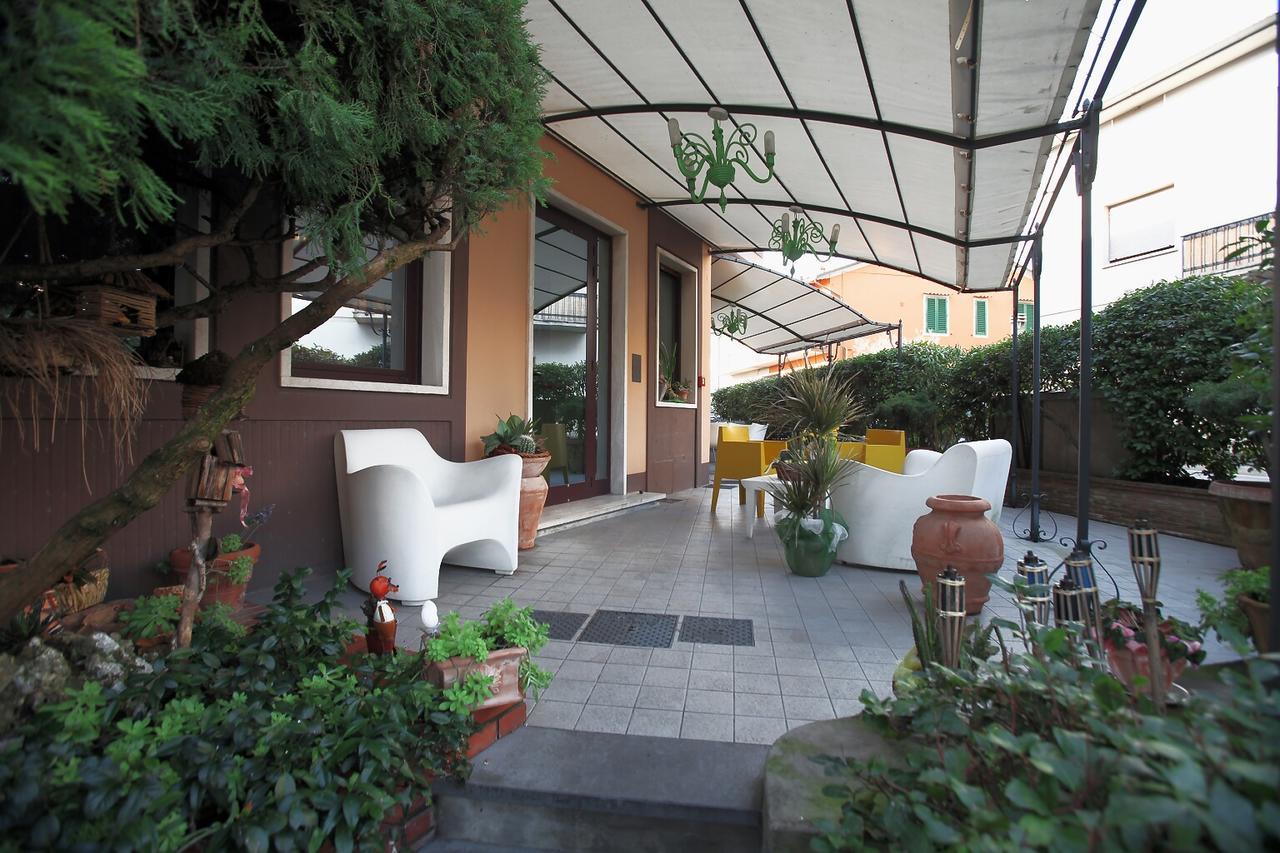 Hotel Alexandra Vinci Exterior photo